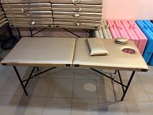  - Кушетка с вырезом для лица 180*60см. Высота 65-85см.